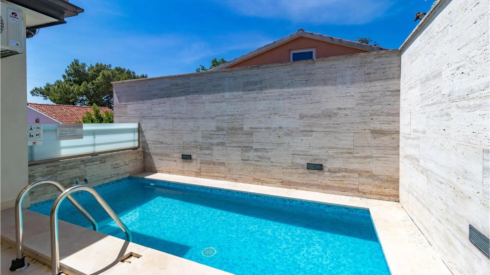 Beautiful Apartment In Crikvenica With Wifi